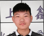 表叔多次聽說鑫佑，好奇的帶他上門了解當(dāng)場就報(bào)名