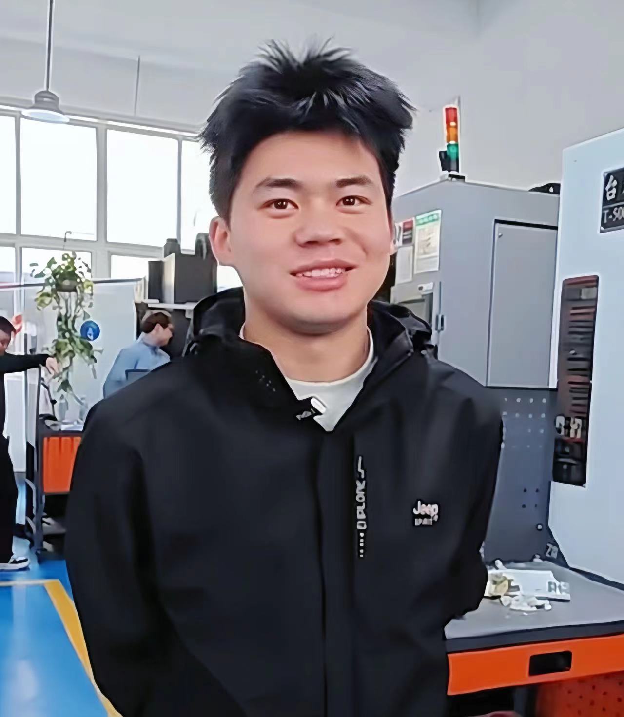 18歲山東菏澤小伙，學編程提升自己